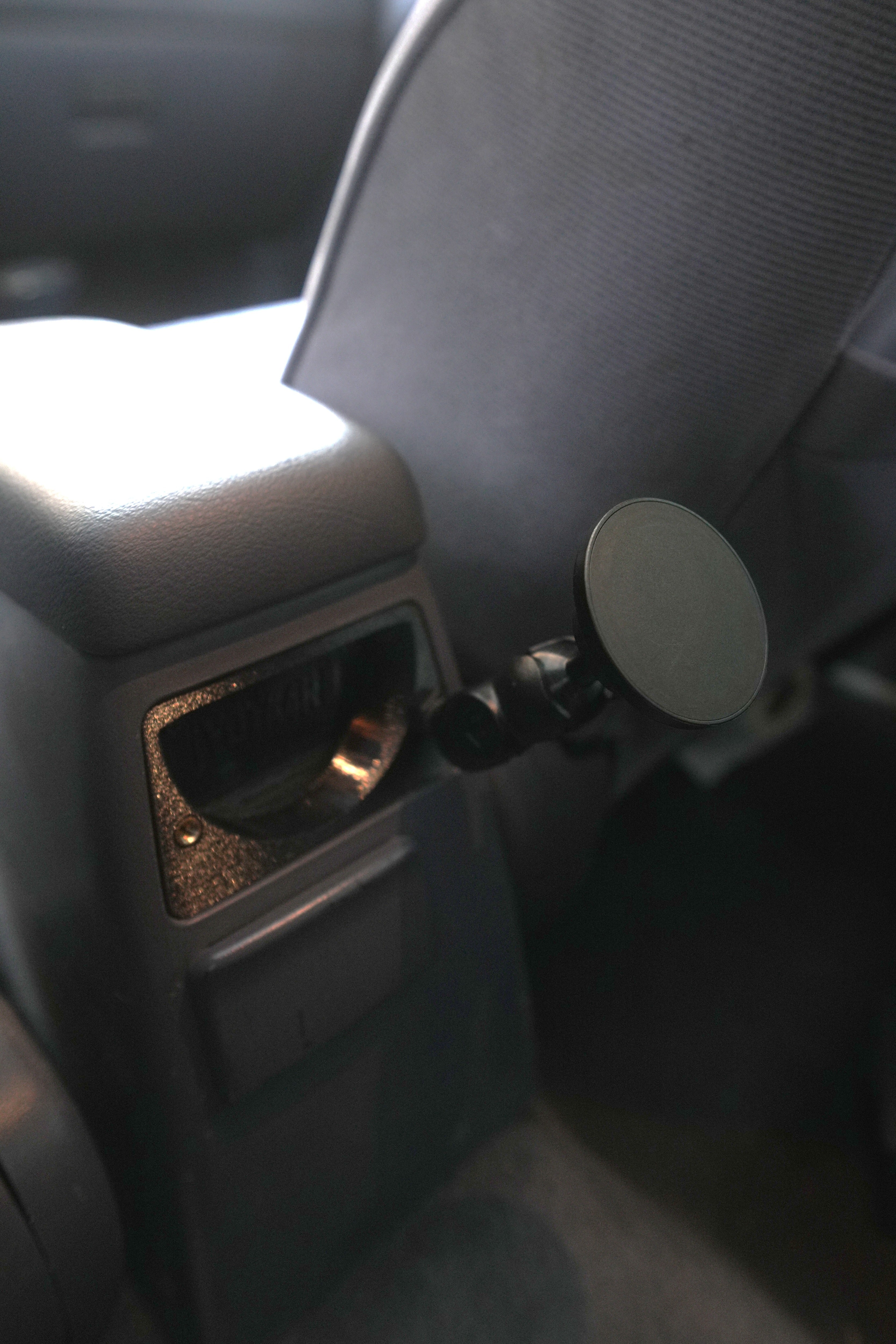 Rear Modular Faceplate for Mounting Phone/Tablet