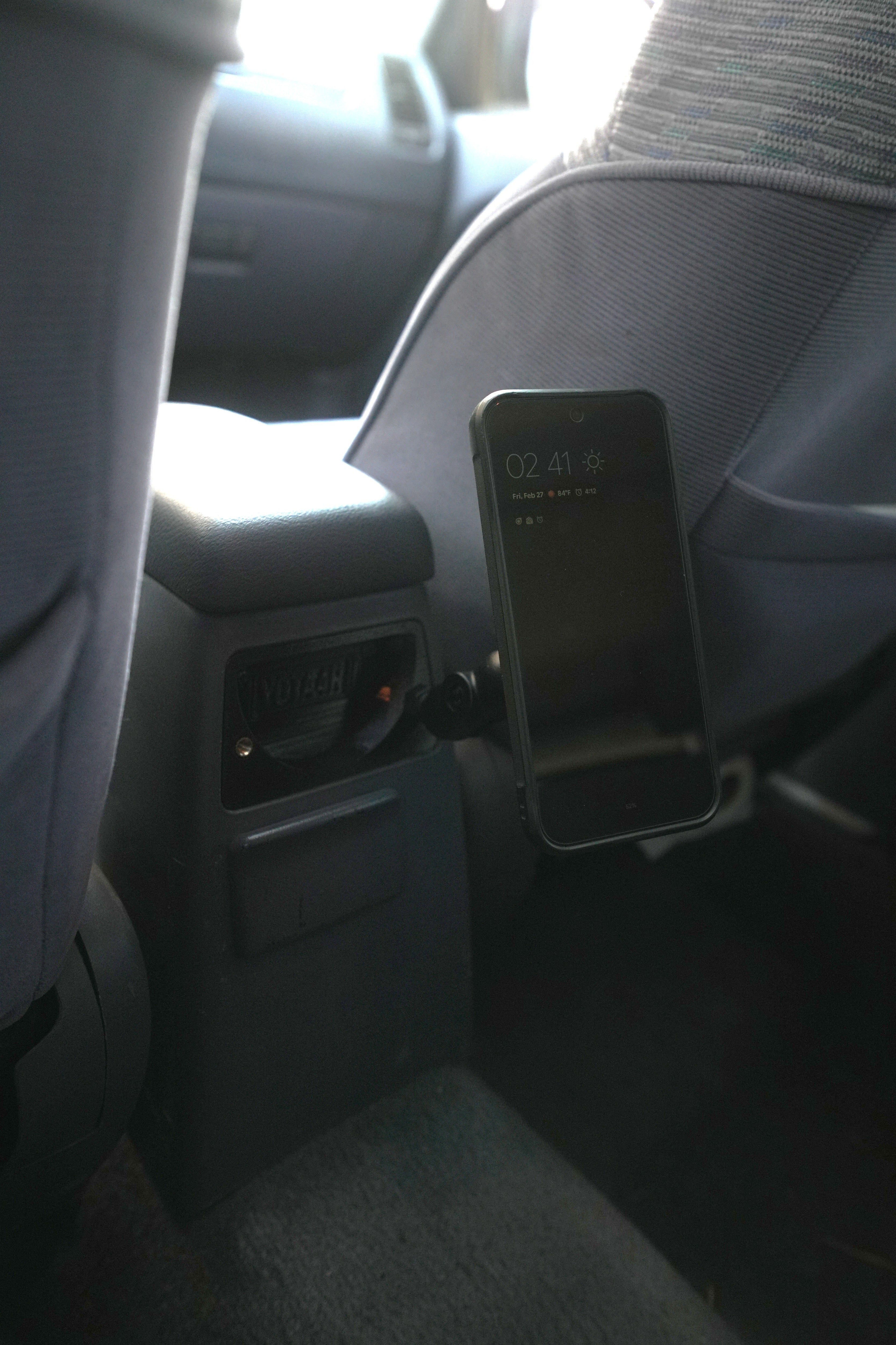 Rear Modular Faceplate for Mounting Phone/Tablet