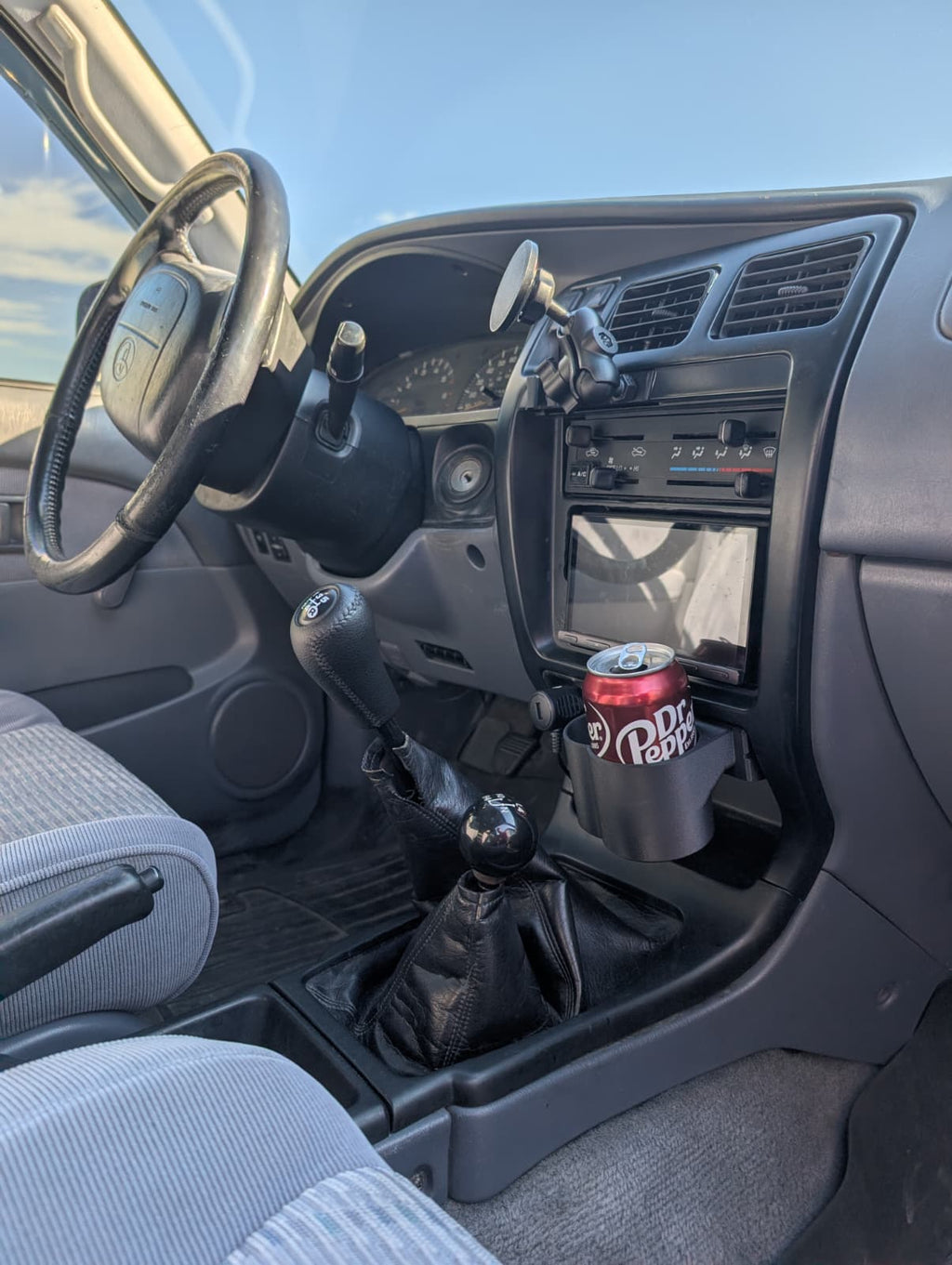 3G 4runner Modular Insert Phone/Tablet + Handheld Radio Holder ('96-'98)